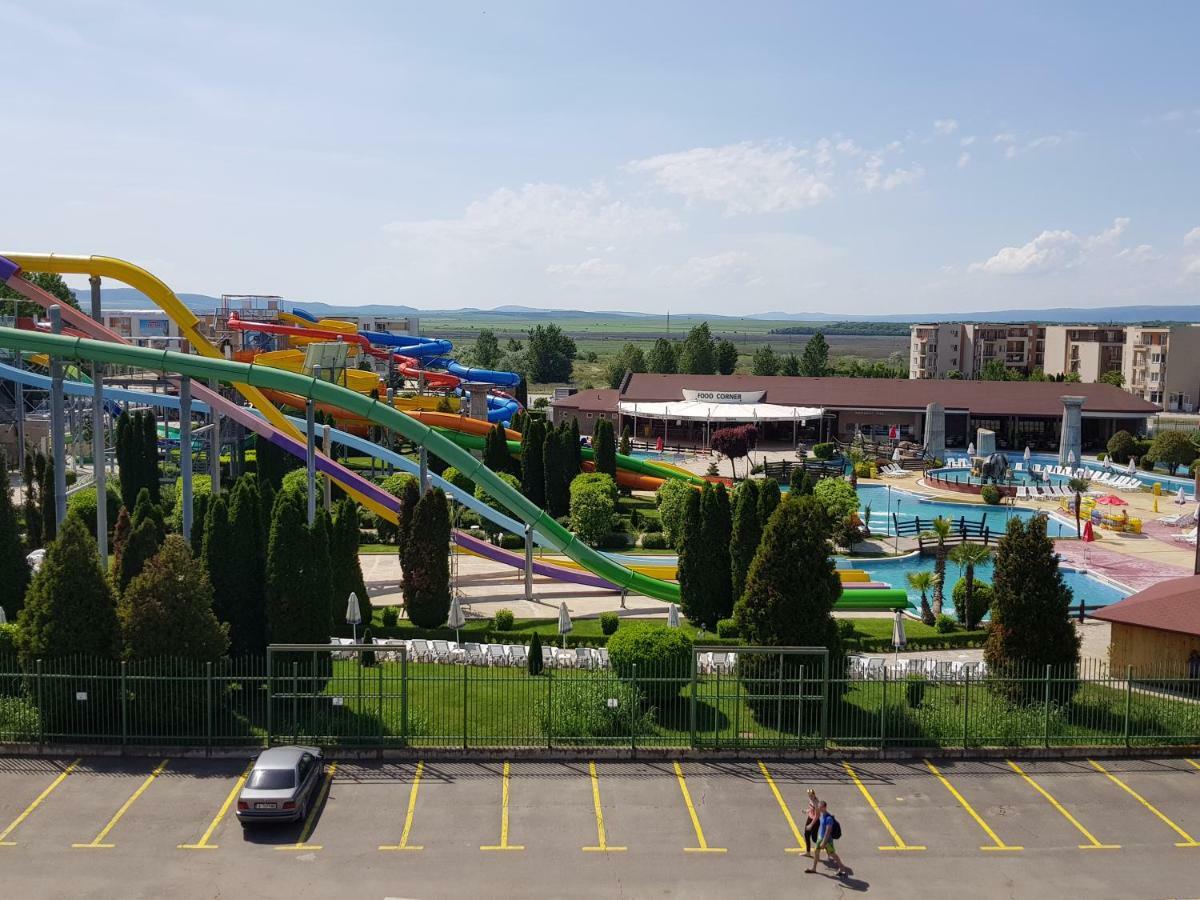 Aquapark Apartment サニービーチ エクステリア 写真